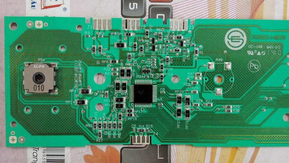 Máy giặt Beko lỗi board mạch nên không quay được