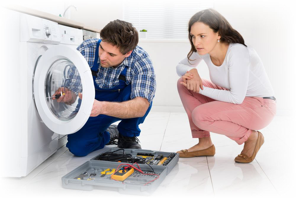 Nhân viên kỹ thuật Beko luôn tận tâm trong nghề