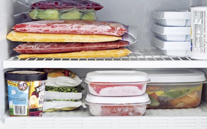 Sắp xếp thực phẩm, đóng chặt cửa và vệ sinh định kỳ